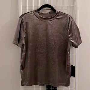 Faux velvet t-shirt from Zara